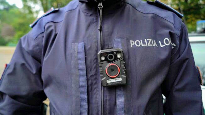 Gli Agenti Della Polizia Locale Avranno Una Bodycam Sulla Divisa