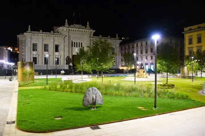 Bergamo I Giardini Di Piazza Dante Verranno Intitolati A Enzo Tortora