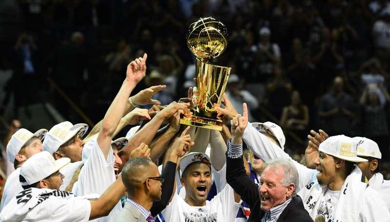 I San Antonio Spurs vincono l’NBA