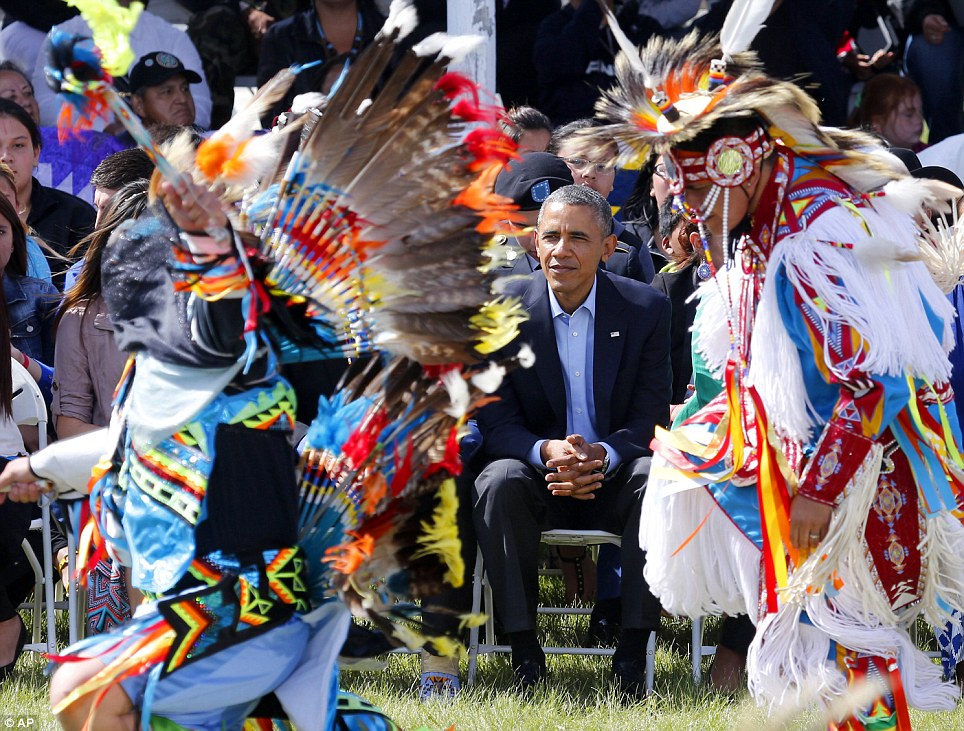Obama e i capi indiani riuniti sotto un’unica bandiera