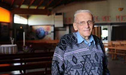 Anziano prete in tribunale per aver aiutato gli immigrati