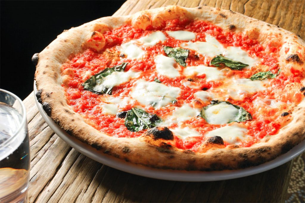 2015032761809-pizza-napoletana