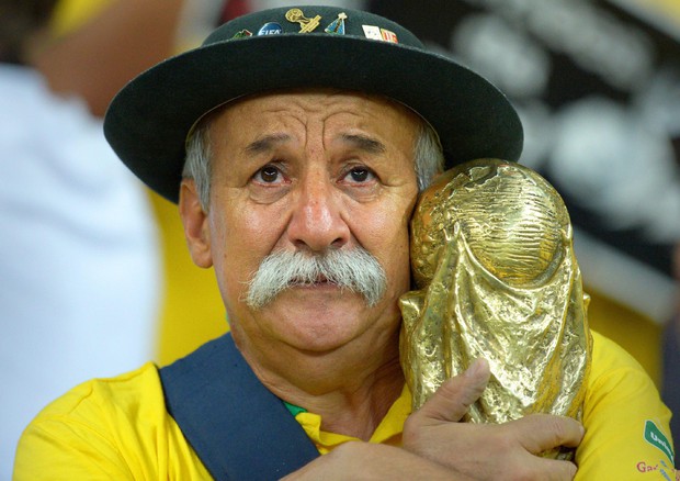 Lacrime verdeoro mentre twitter se la ride