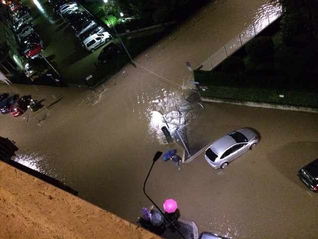 Esonda il Seveso, Milano allagata