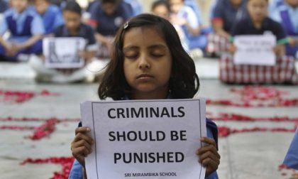 Il calvario delle bambine d'India Una violenza che grida vendetta