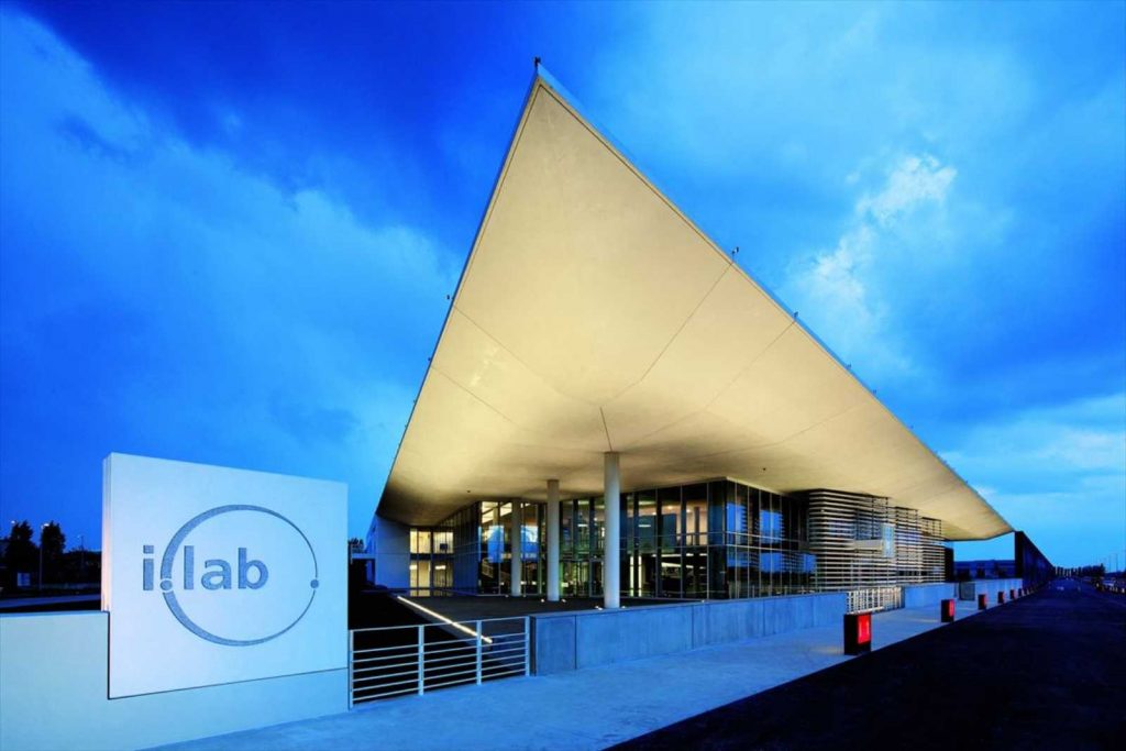 Italcementi i.lab by Richard Meier & Partners01