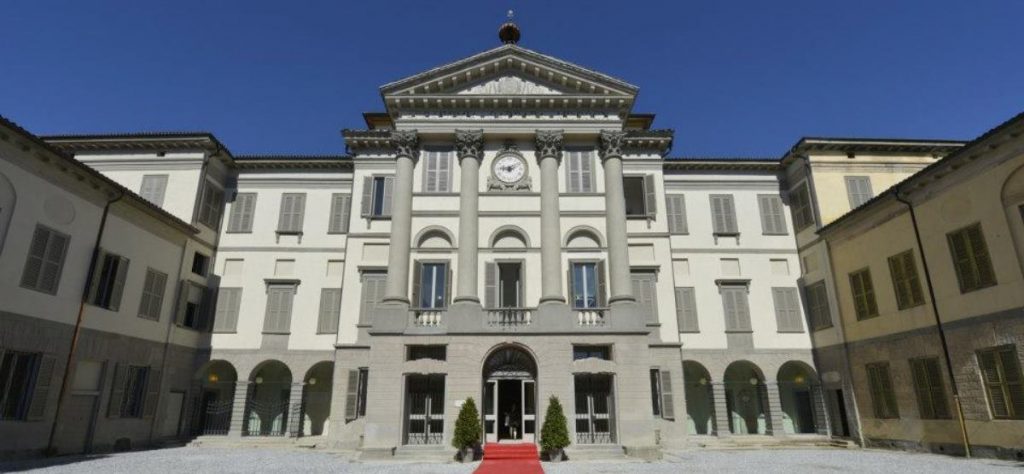 I tanti che comandano all’Accademia Carrara