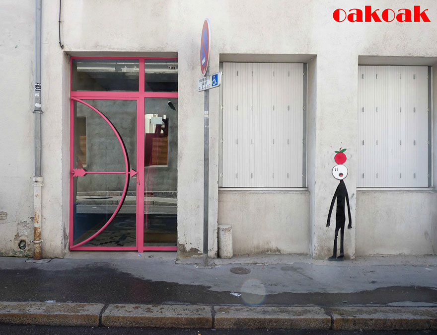 creative-street-art-ideas-oakoak-26