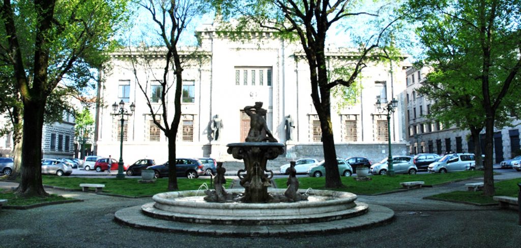 Piazza Dante, il cuore non batte più