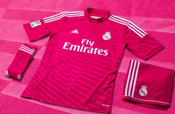 maglia_real_madrid_rosa_2014_690x450