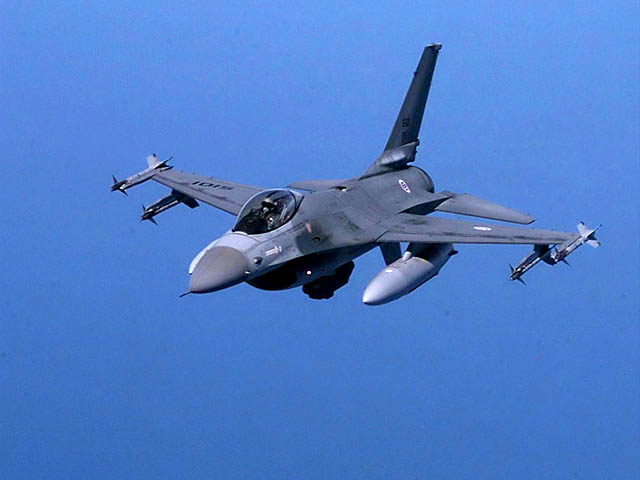 Aerei Usa nei cieli della Siria