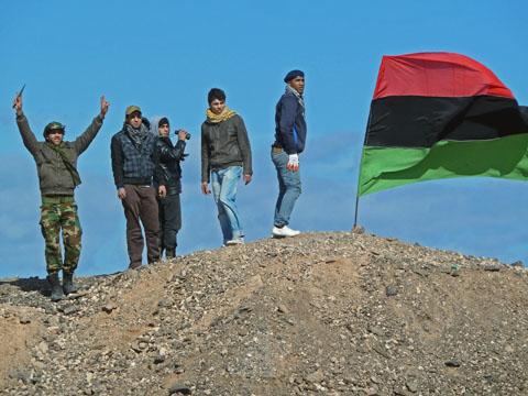 Libya_Brega_rebel_fighters_10_March_2011_-_VOA_Ittner