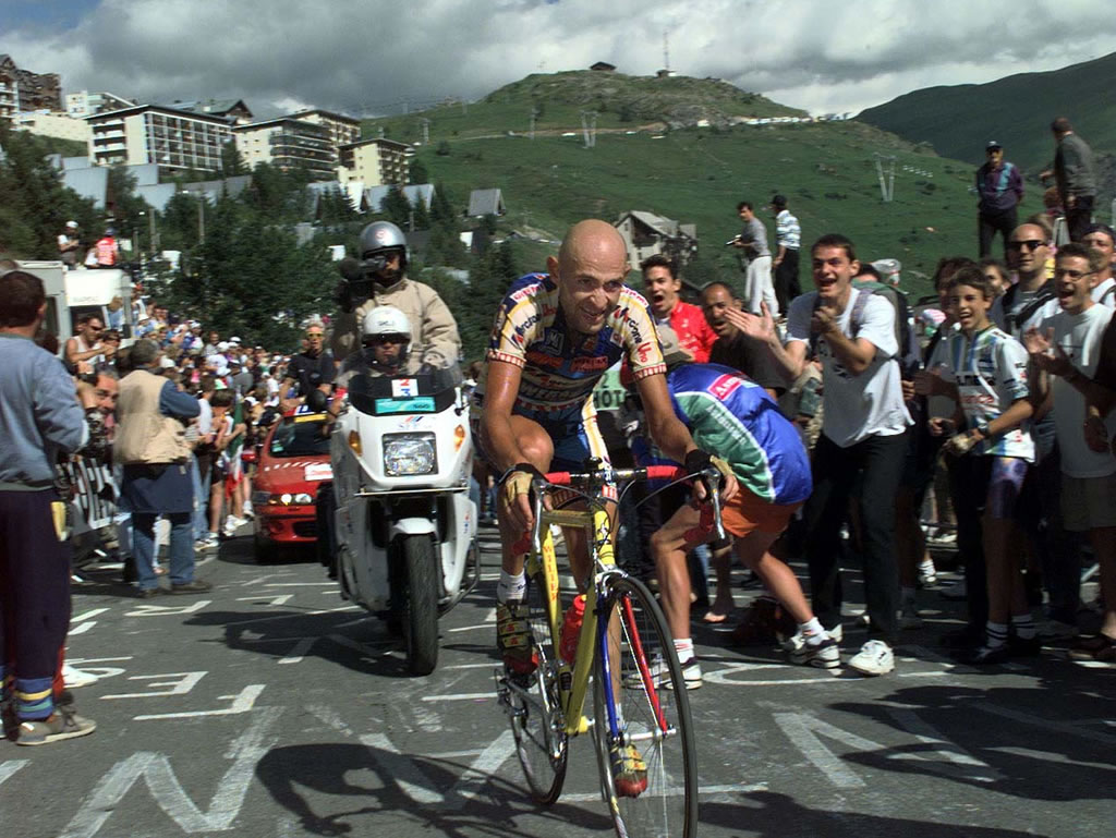 Pantani, una fine senza fine