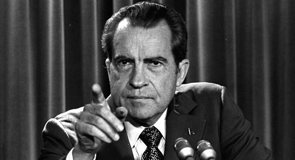 Perché Nixon diede le dimissioni Le uniche nella storia degli USA