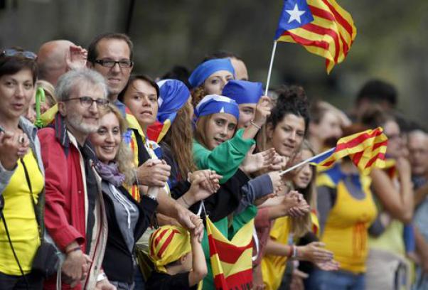 Perché Madrid ha sospeso il referendum della Catalogna