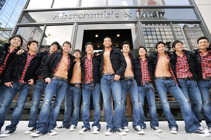 Abercrombie-Fitch-Ginza-Models