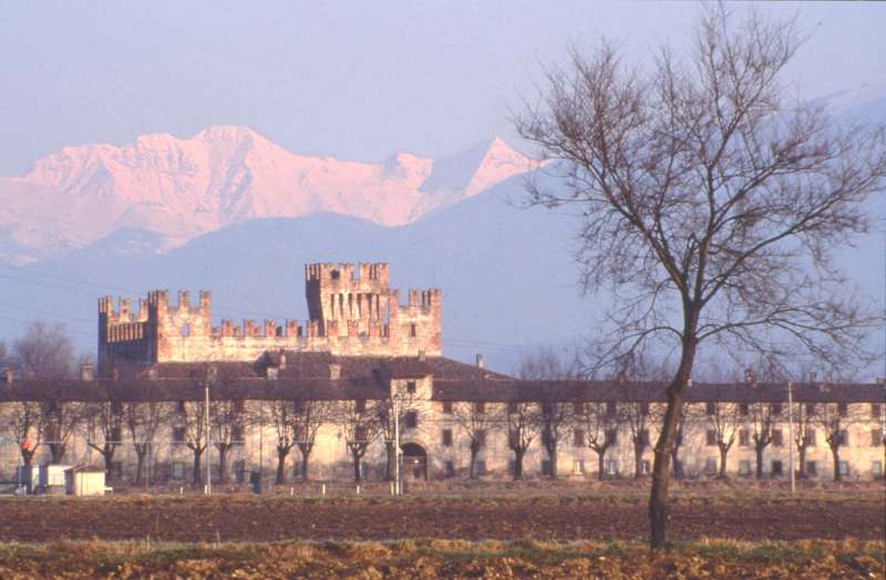 CASTELLO_MALPAGA