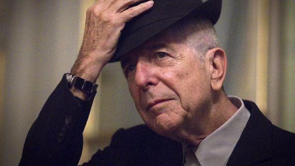 Leonard Cohen dimentica l’età e scrive poesia in musica