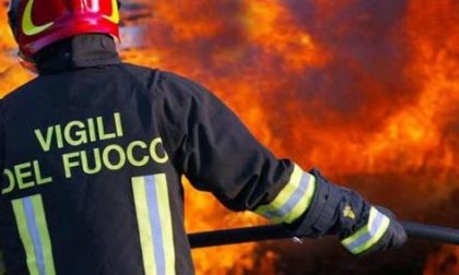 Tre case abbandonate in fiamme in sette giorni, sul Sebino è caccia al piromane