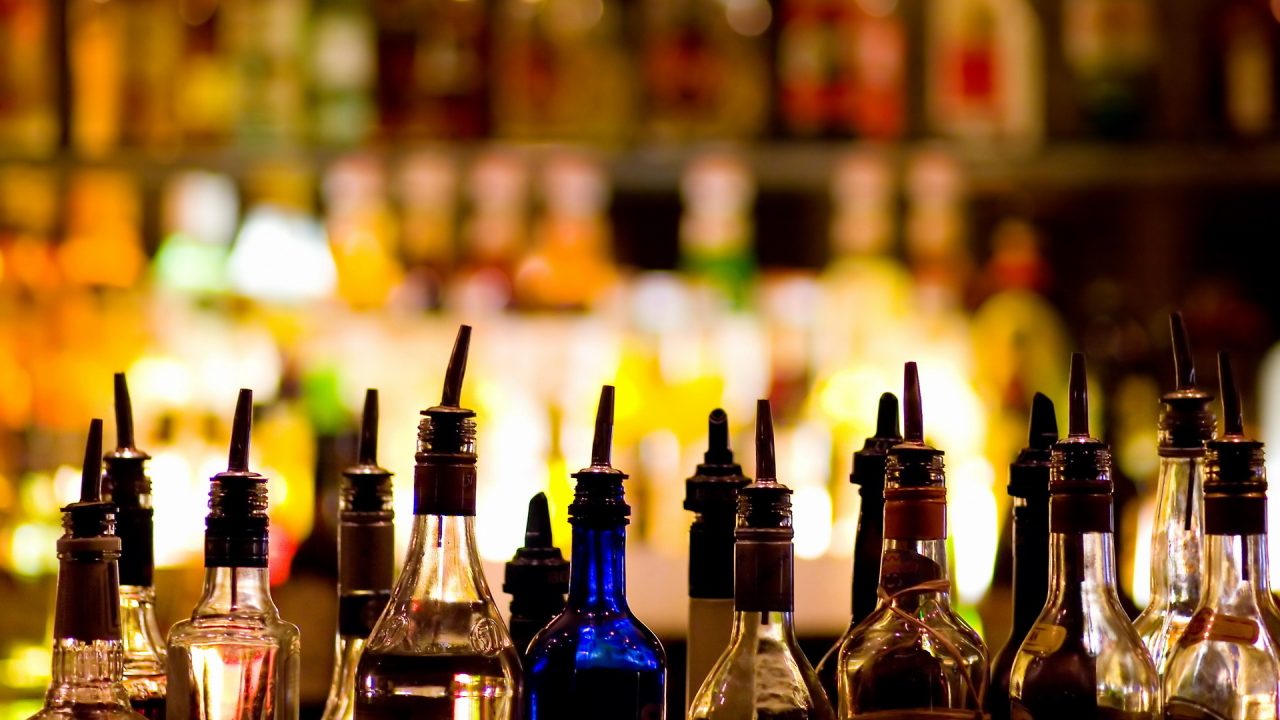 Drunkorexia, quando pur di bere si smette di mangiare