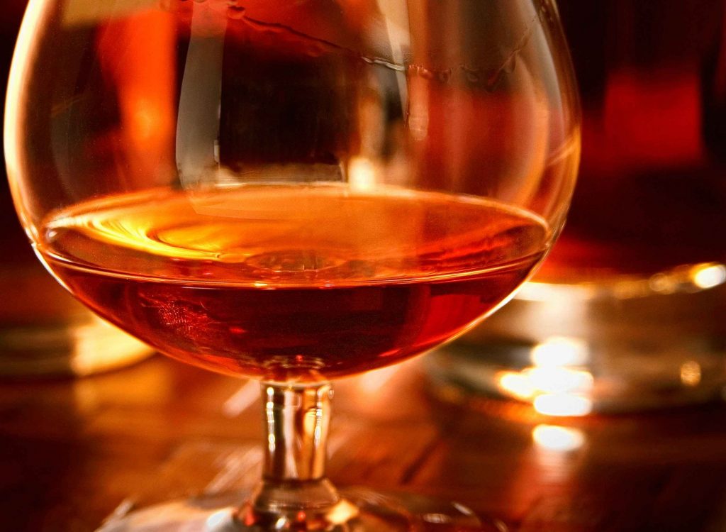 Un brandy per salvare Pompei ovvero, nuove accise sugli alcolici