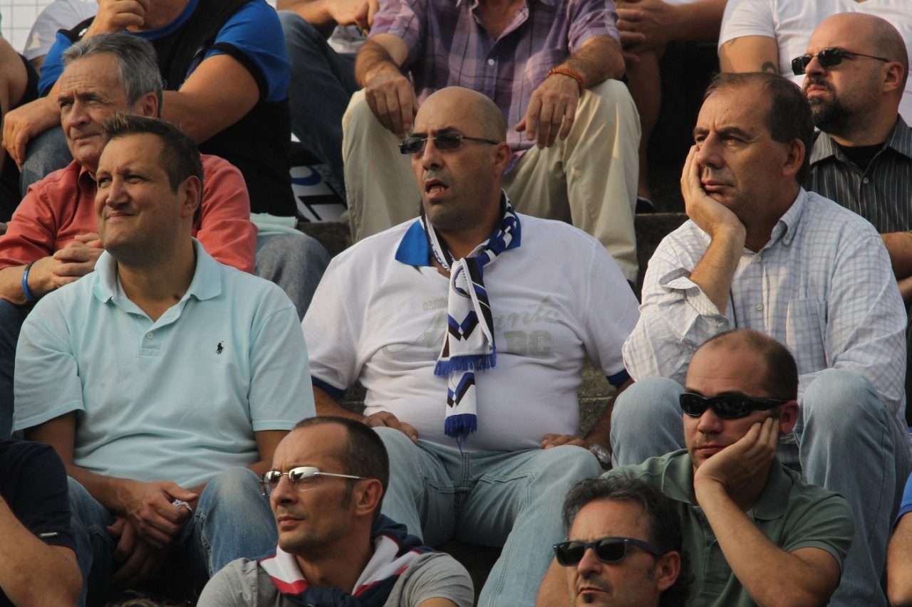 Volti, bandiere e urla direttamente dalla Curva Sud