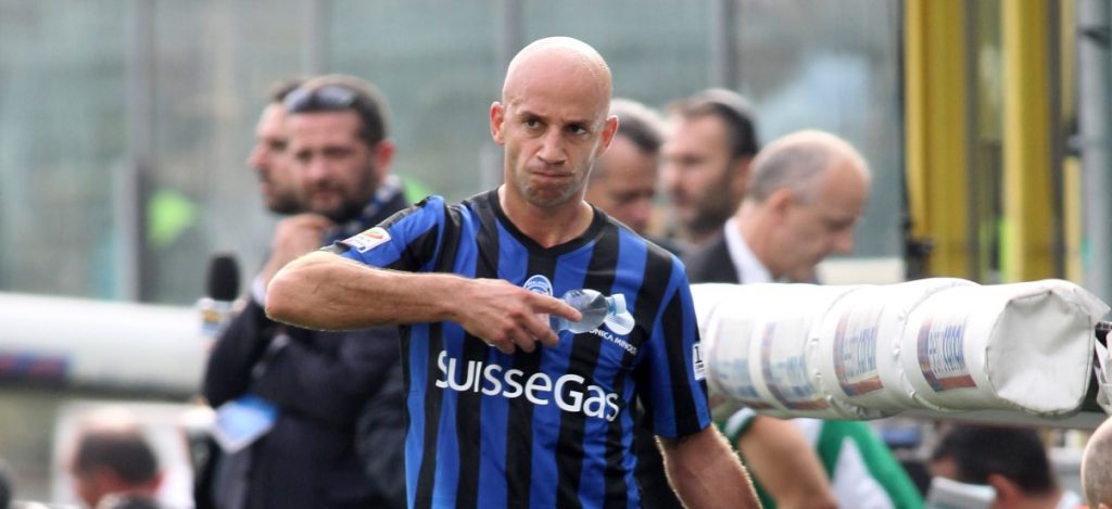 Un gruppo con uomini veri