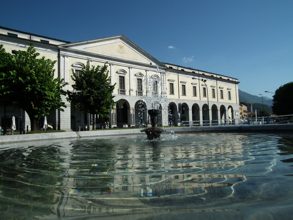 Torna un gioiello alla galleria Tadini Restaurato il Gabinetto archeologico