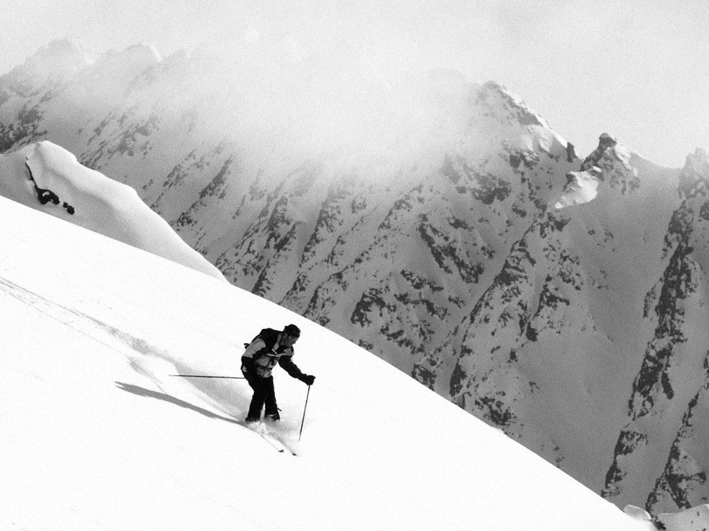 black_and_white_image_of_make_skier