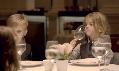Il simpatico video dei bambini a cena in un ristorante stellato