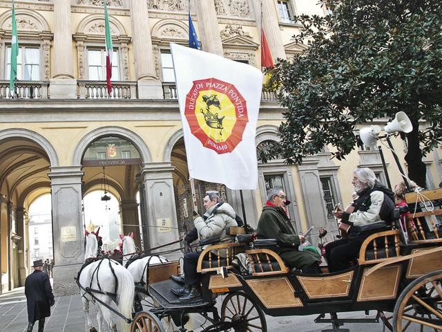 Lezioni di dialetto con Bergamaschi nel Mondo e il Ducato di Piazza Pontida: come iscriversi