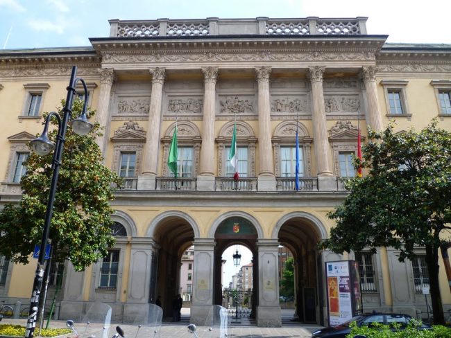 Firmato a Bergamo il protocollo tra Prefettura, Ats e gestori dei pubblici esercizi: cosa prevede