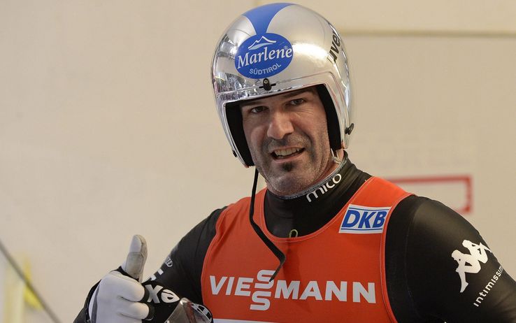 Zoeggeler appende lo slittino «Me l’han detto l’istinto e l’età»