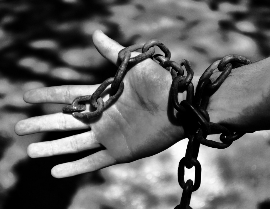 I moderni schiavi “usa e getta”