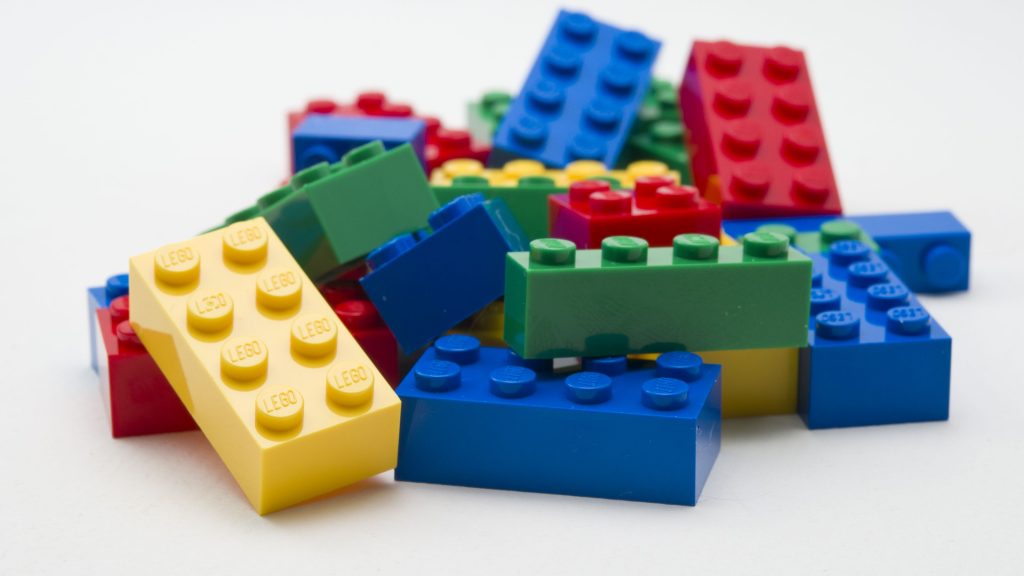 Lego-Shell_quando_Greenpeace_ci_mette_lo_zampino