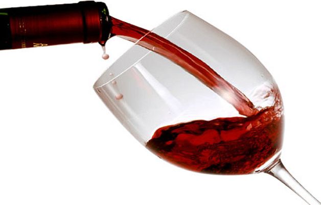 Vino-rosso-alleato-contro-infarto-diabete-e-ictus (1)