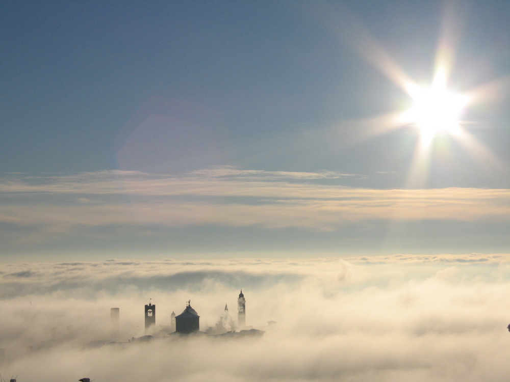 La nebbia si è dimezzata