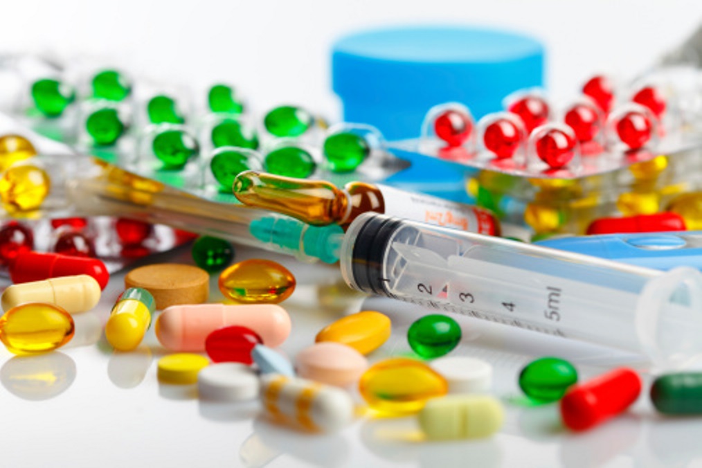 A quale ora della giornata è bene assumere farmaci (e perché)