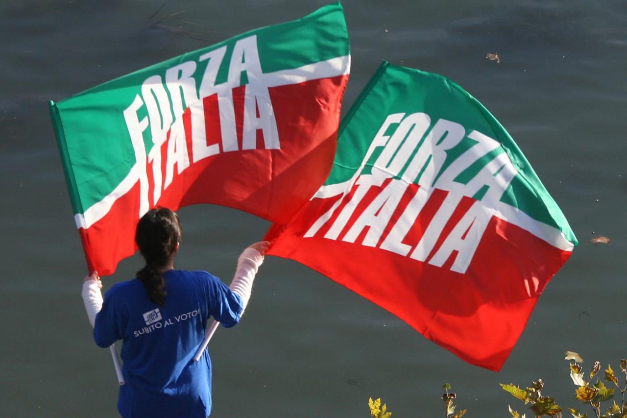 Forza Italia Bergamo spaccata in due, indovina chi non è invitato al convegno coi big