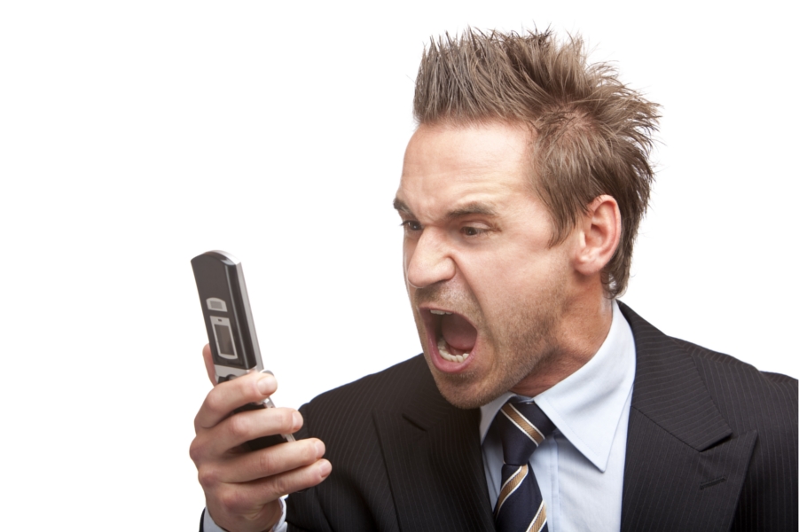 Con le compagnie telefoniche è una battaglia quotidiana