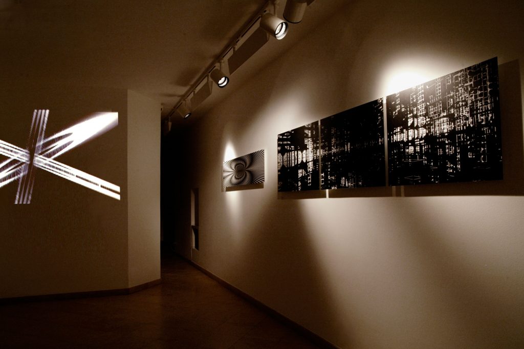 traffic gallery, first room, works by otolab, ph by paola verde 2007-