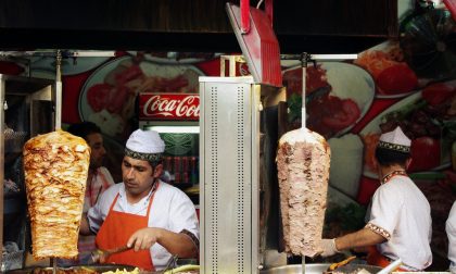 C'è kebab e kebab, e ai turchi la versione europea non va giù