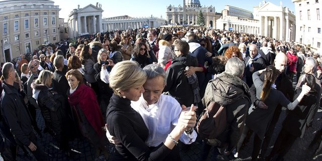 La milonga in Piazza San Pietro