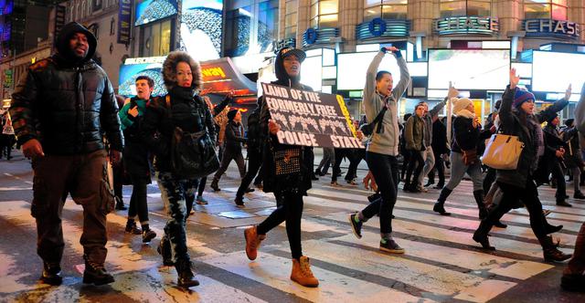 L’America si ribella alla polizia