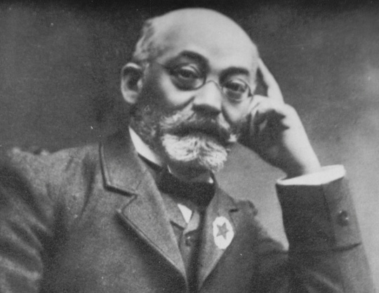 Esperanto, quando e come è nato Oggi che è la festa del suo creatore