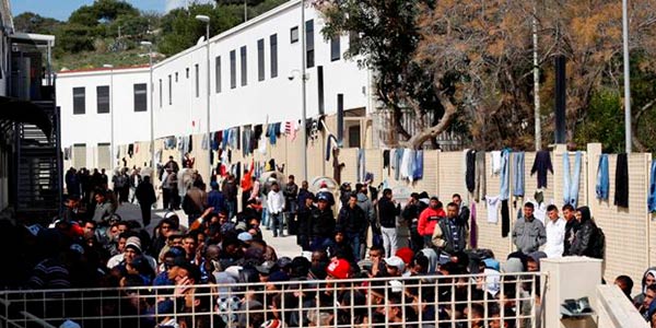 Centri di accoglienza per migranti Come funziona (e chi ci guadagna)
