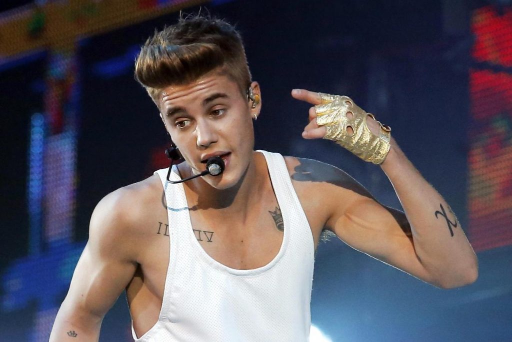 5 notizie di cui parlare a cena Il giudice che vuole arrestare Bieber