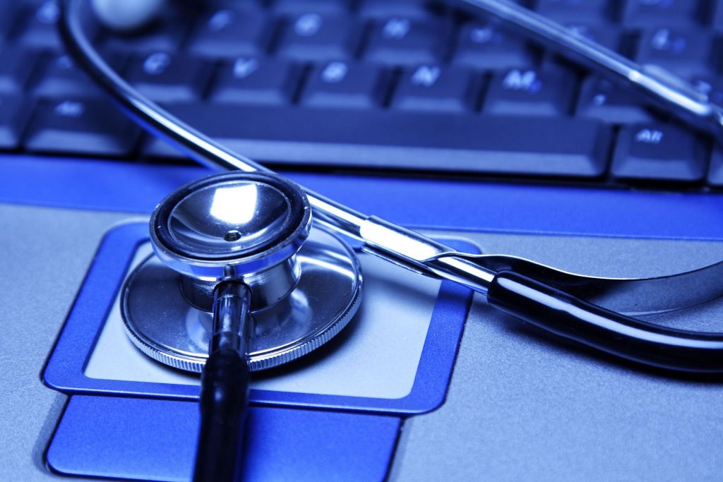 Niente visita, arriva un tessuto che riferirà tutto al medico