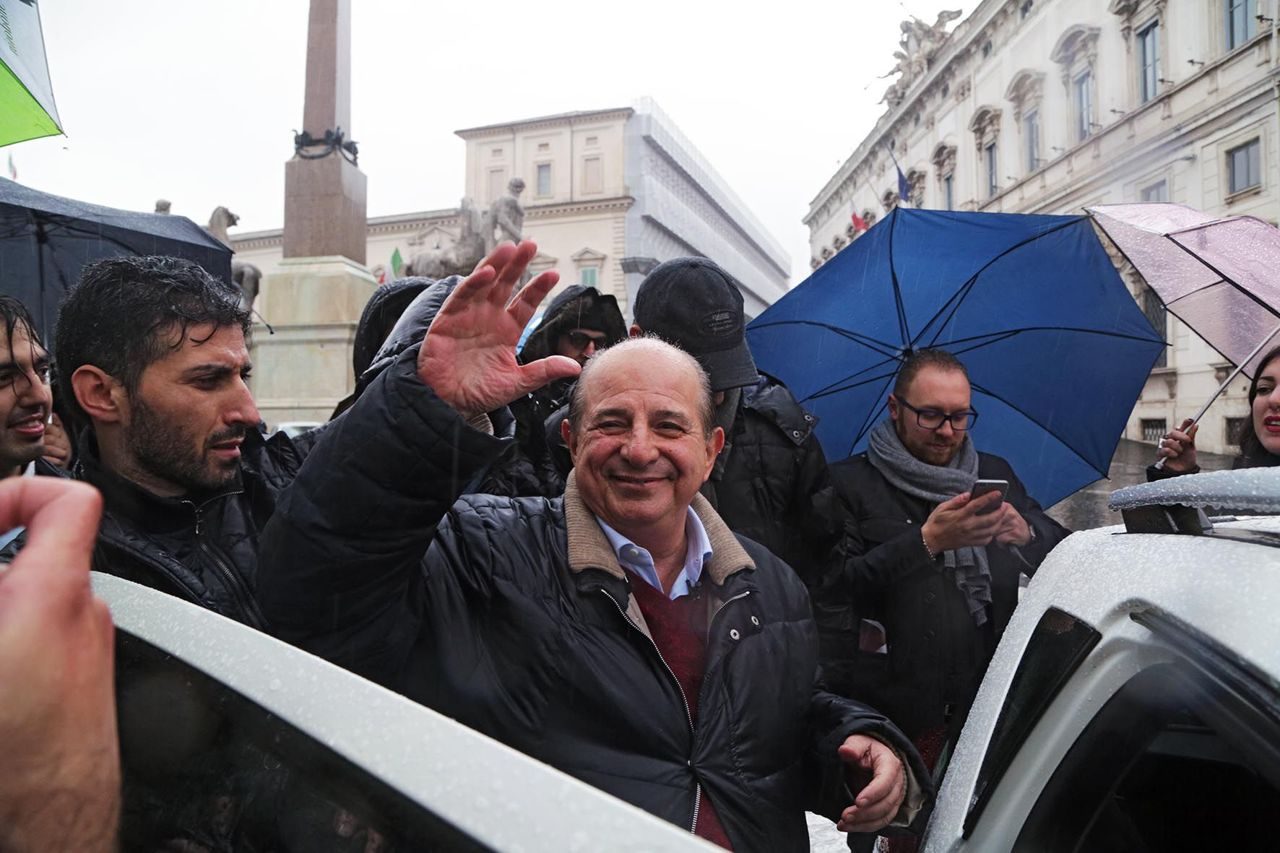 Piccola antologia di “voti dispersi” cioè gli strani nomi per il Quirinale