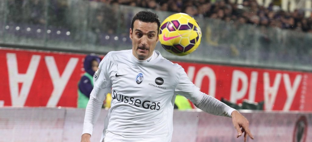 Scaloni e la maglia di Gerrard regalata all’amico Del Grosso